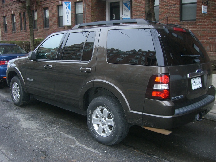 2008 Ford Explorer XLT 4x4 Sport Utility for sale in Brooklyn, NY