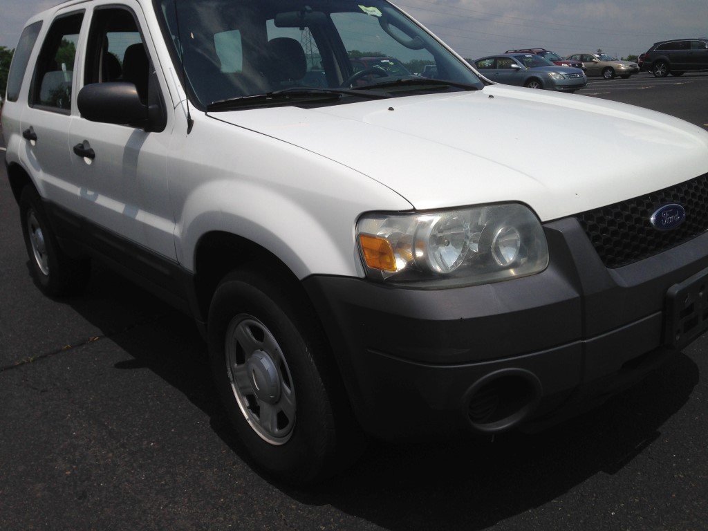 Used - Ford Escape XLS 4WD SUV for sale in Staten Island NY