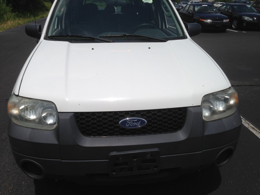 Used - Ford Escape XLS 4WD SUV for sale in Staten Island NY