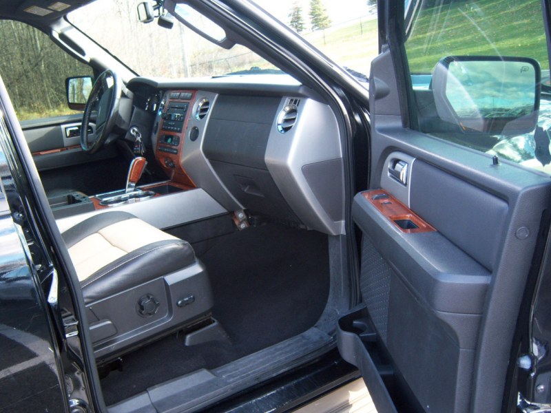 2007 Ford Expedition Eddi Bauer Sport Utility for sale in Brooklyn, NY