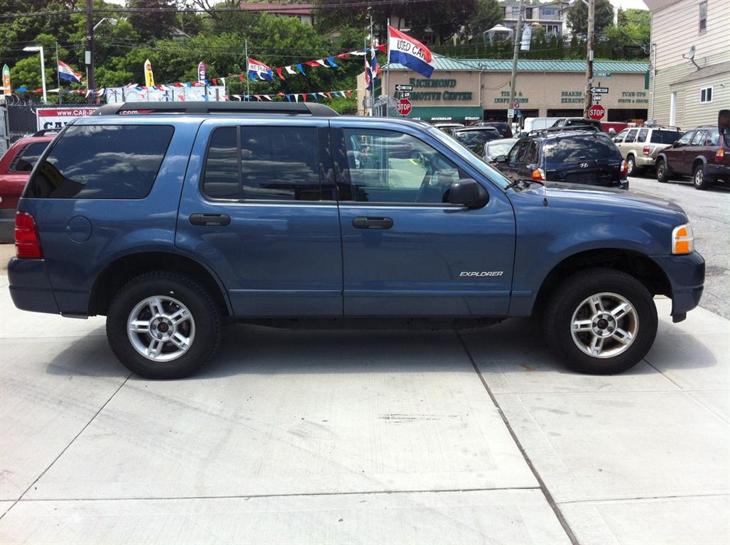 2005 Ford Explorer XLT Sport Utility 4WD for sale in Brooklyn, NY