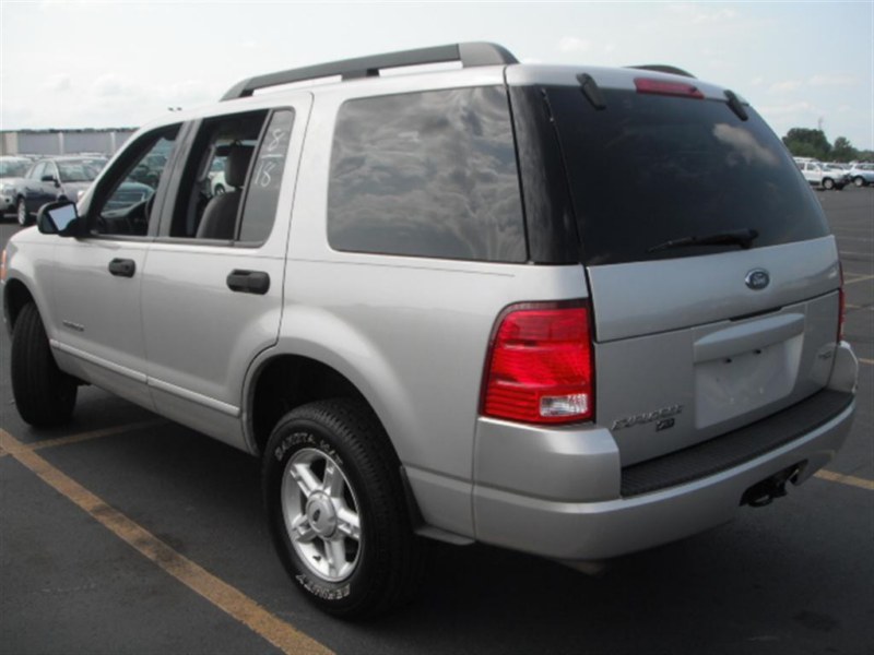 2005 Ford Explorer XLT 4WD Sport Utility for sale in Brooklyn, NY