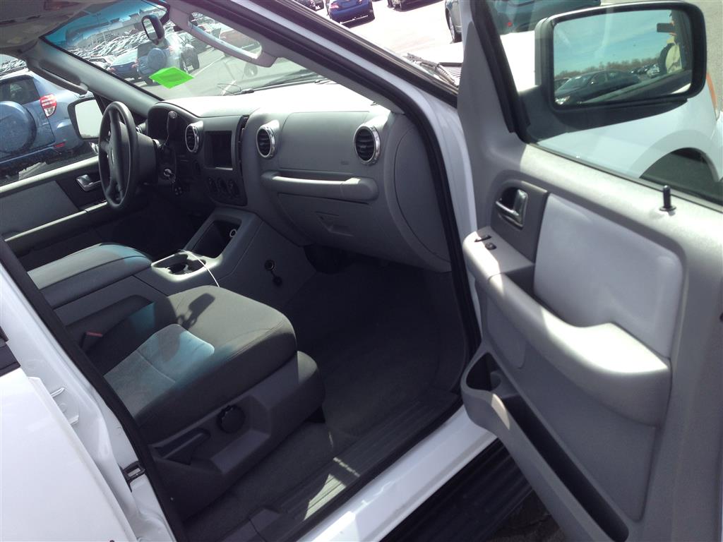 2004 Ford Expedition XLT Sport Utility 4WD for sale in Brooklyn, NY