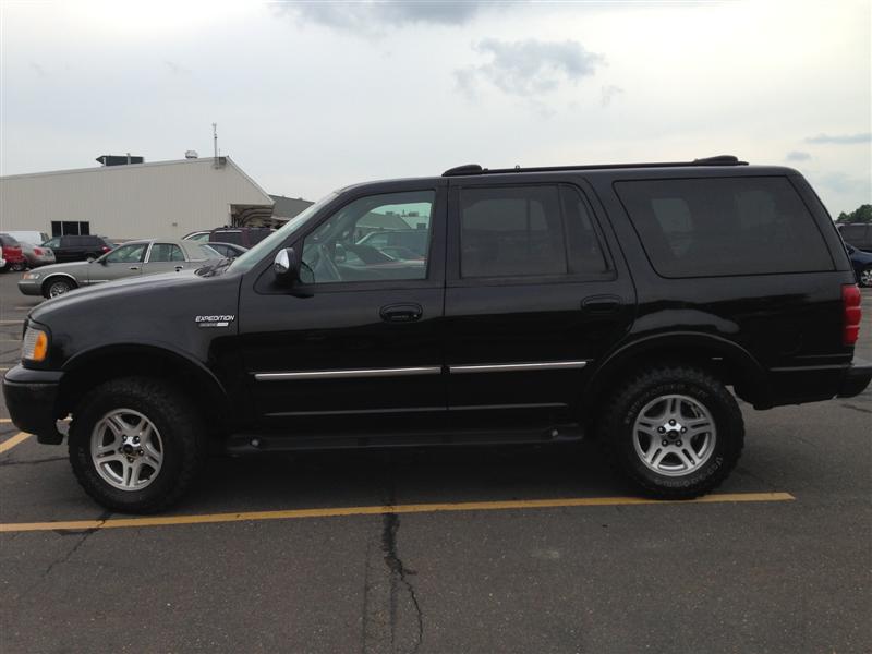 2001 Ford Expedition XLT Sport Utility 4WD for sale in Brooklyn, NY