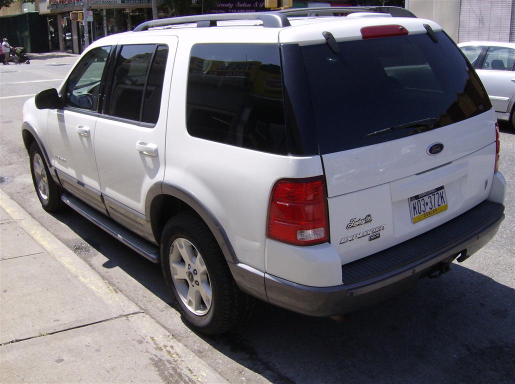 2004 Ford Explorer XLT Sport Utility 4WD for sale in Brooklyn, NY