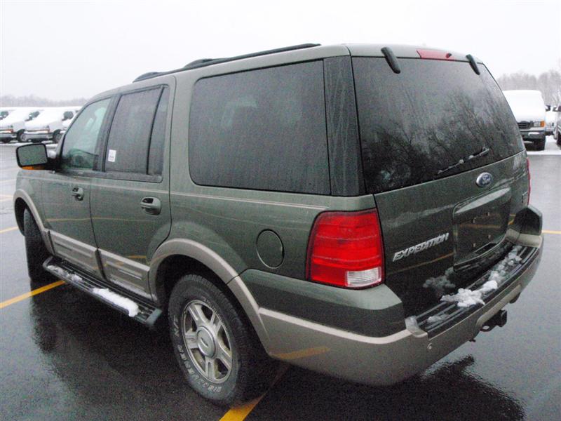 2003 Ford Expedition Eddi Bauer Sport Utility 4WD for sale in Brooklyn, NY