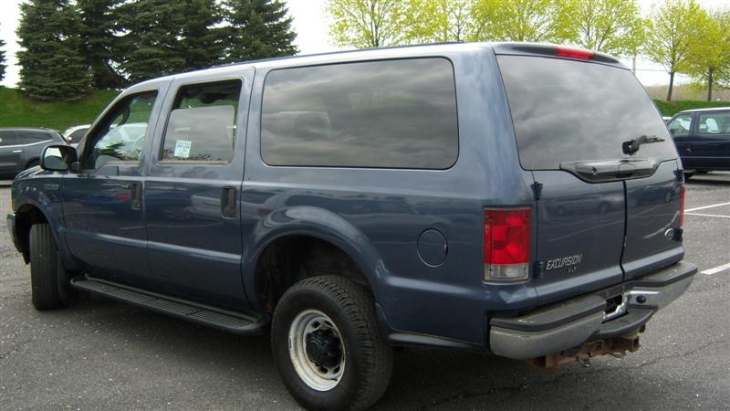 2003 Ford Excursion 4x4 XLT Sport Utility for sale in Brooklyn, NY