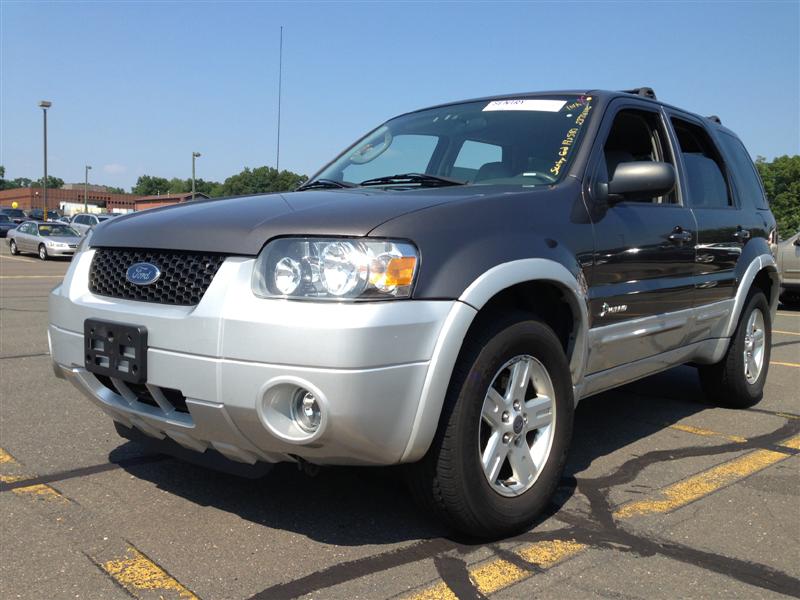 2005 Ford Escape Sport Utility 4WD for sale in Brooklyn, NY