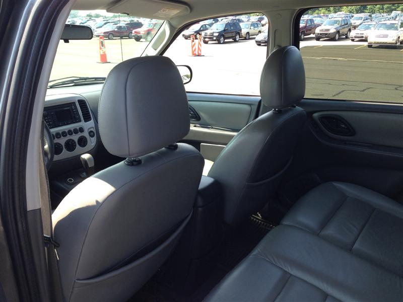 2005 Ford Escape Sport Utility 4WD for sale in Brooklyn, NY