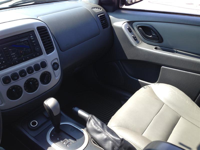 2005 Ford Escape Sport Utility 4WD for sale in Brooklyn, NY