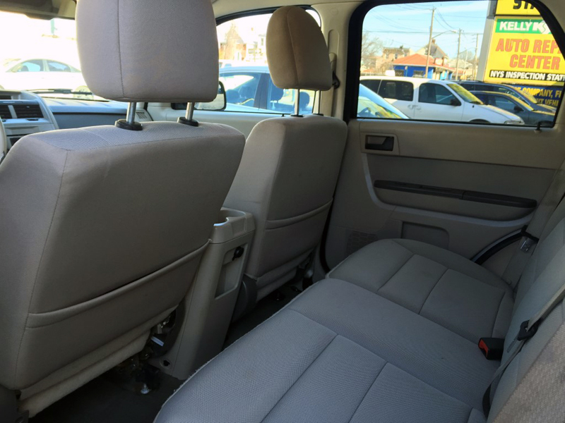 Used - Ford Escape XLT SPORT UTILITY 4-DR for sale in Staten Island NY