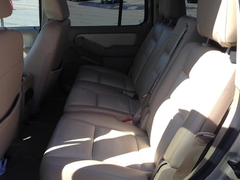 2007 Mercury Mountaineer Sport Utility AWD 3rd Row for sale in Brooklyn, NY