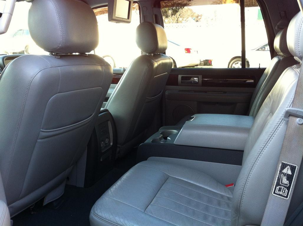 2004 Lincoln Navigator Sport Utility for sale in Brooklyn, NY