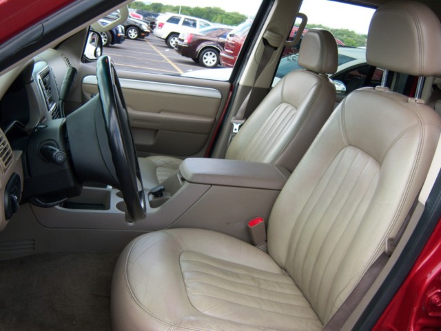 2002 Mercury Mountaineer Sport Utility for sale in Brooklyn, NY